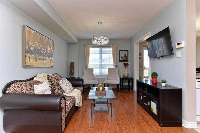 6 Panama Pl E, House attached with 3 bedrooms, 4 bathrooms and 2 parking in Brampton ON | Image 39