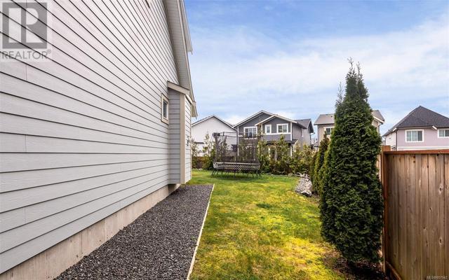 309 Whimbrel Pl, House detached with 3 bedrooms, 4 bathrooms and 4 parking in Colwood BC | Image 47