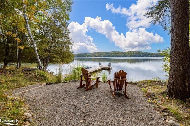 1188 Port Cunnington Road, House detached with 3 bedrooms, 2 bathrooms and 6 parking in Lake of Bays ON | Image 26