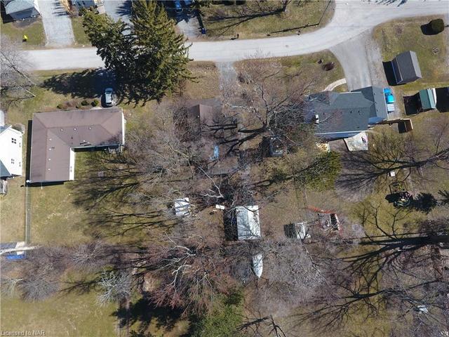 8 Adelaide Street, House detached with 2 bedrooms, 1 bathrooms and 2 parking in Fort Erie ON | Image 17