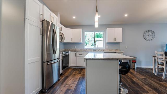 7193 Gray Road, House detached with 3 bedrooms, 2 bathrooms and 10 parking in Central Okanagan West BC | Card Image