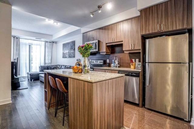 810nw - 9201 Yonge St, Condo with 1 bedrooms, 1 bathrooms and 1 parking in Richmond Hill ON | Image 2