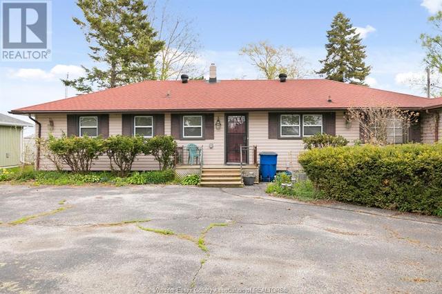 268 Detroit Line, House detached with 2 bedrooms, 1 bathrooms and null parking in Chatham Kent ON | Image 1