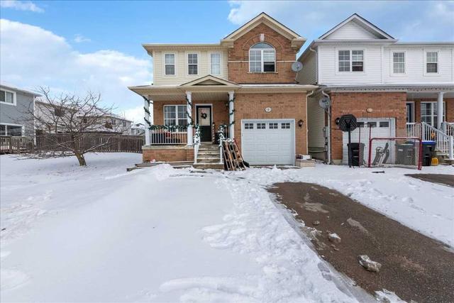 8 Truax Cres, House detached with 3 bedrooms, 2 bathrooms and 3 parking in Essa ON | Image 1