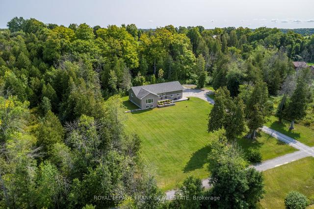 4267 County Rd 32, House detached with 2 bedrooms, 3 bathrooms and 7 parking in Douro Dummer ON | Image 24