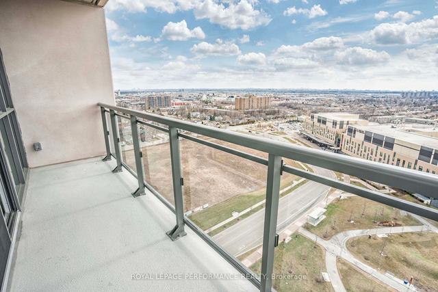 1706 - 15 Lynch St, Condo with 2 bedrooms, 2 bathrooms and 2 parking in Brampton ON | Image 17