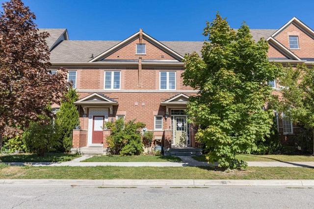 5563 Waterwind Cres, House attached with 3 bedrooms, 3 bathrooms and 0 parking in Mississauga ON | Card Image