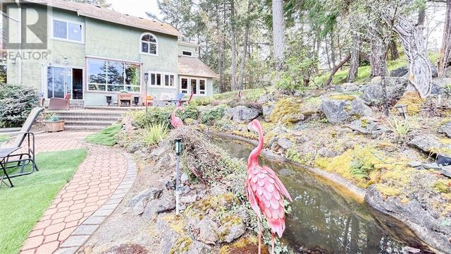 880 Hackamore Dr, House detached with 5 bedrooms, 3 bathrooms and 8 parking in Metchosin BC | Image 27
