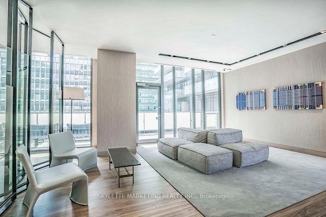 203 - 22 Lombard St, Condo with 2 bedrooms, 2 bathrooms and 1 parking in Toronto ON | Image 19