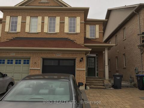 4694 Centretown Way, Mississauga, ON, L5R0C9 | Card Image