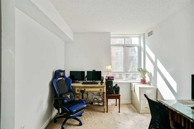 809 - 80 Mill St, Condo with 3 bedrooms, 2 bathrooms and 1 parking in Toronto ON | Image 12
