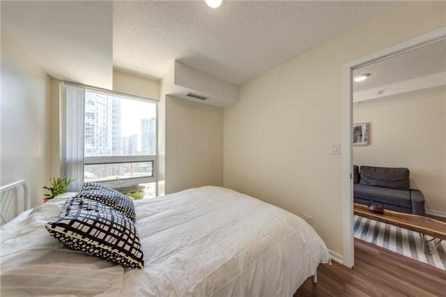 1003 - 68 Abell St, Condo with 1 bedrooms, 1 bathrooms and 1 parking in Toronto ON | Image 8
