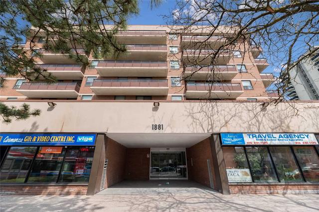 301 - 1881 Jane St, Condo with 2 bedrooms, 1 bathrooms and 1 parking in Toronto ON | Image 16