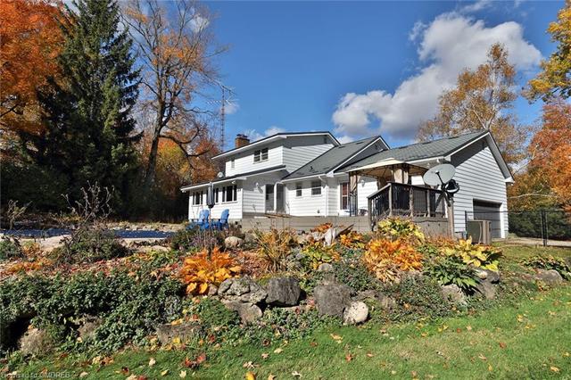 10664 Fifth Line Nassagawe, House detached with 3 bedrooms, 3 bathrooms and 12 parking in Milton ON | Image 21