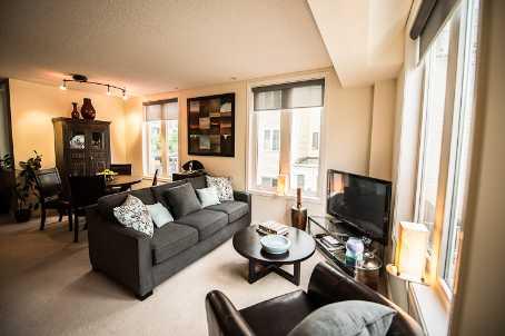 th 215 - 28 Douro St, Townhouse with 1 bedrooms, 2 bathrooms and 1 parking in Toronto ON | Image 4