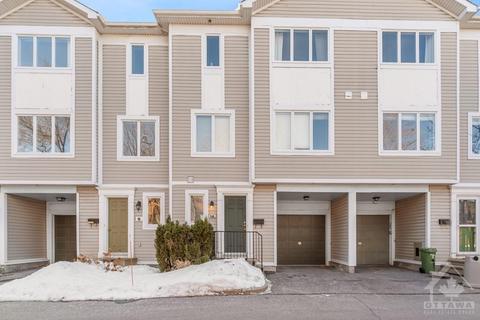16 Barnaby Private, Townhouse with 2 bedrooms, 2 bathrooms and 2 parking in Ottawa ON | Card Image