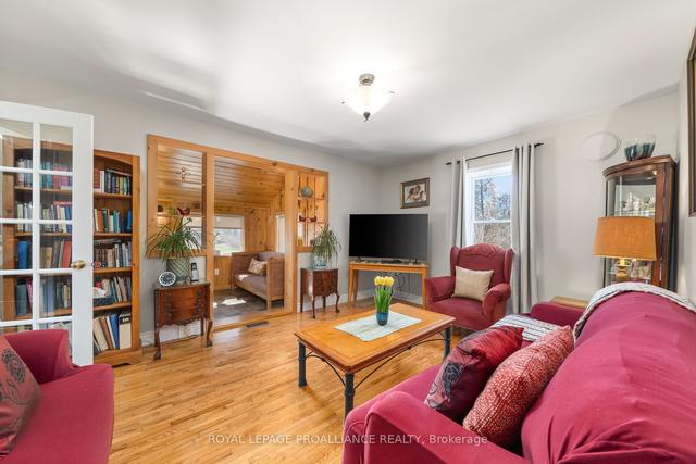 8567 Old Hastings Rd, House detached with 3 bedrooms, 1 bathrooms and 6 parking in Tudor and Cashel ON | Image 9
