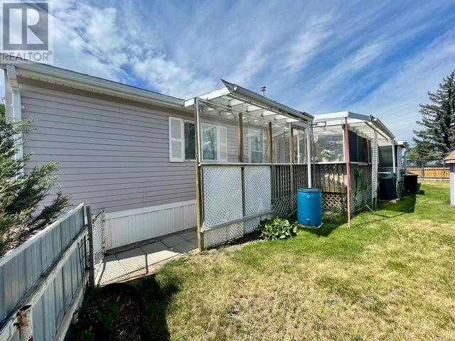 302, - 2300 13 Street N, Home with 3 bedrooms, 2 bathrooms and 2 parking in Lethbridge AB | Image 29