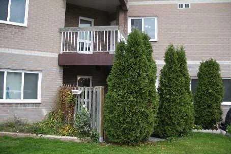 100 - 2001 Bonnymede Dr, Condo with 2 bedrooms, 2 bathrooms and 1 parking in Mississauga ON | Image 7