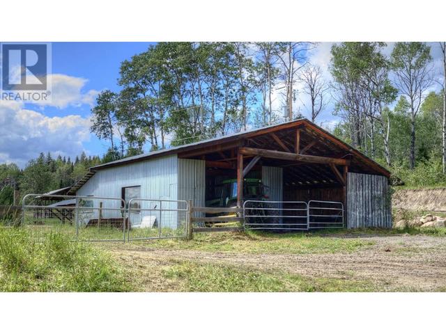 4626 Teasdale Road, House detached with 3 bedrooms, 2 bathrooms and null parking in Cariboo F BC | Image 13