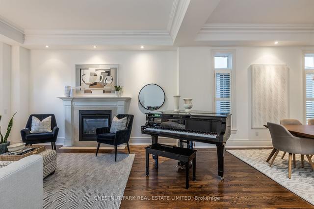 308 Spadina Rd, House detached with 3 bedrooms, 4 bathrooms and 2 parking in Toronto ON | Image 33