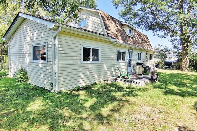 1058 Isabella St, House detached with 3 bedrooms, 3 bathrooms and 8 parking in Innisfil ON | Image 25