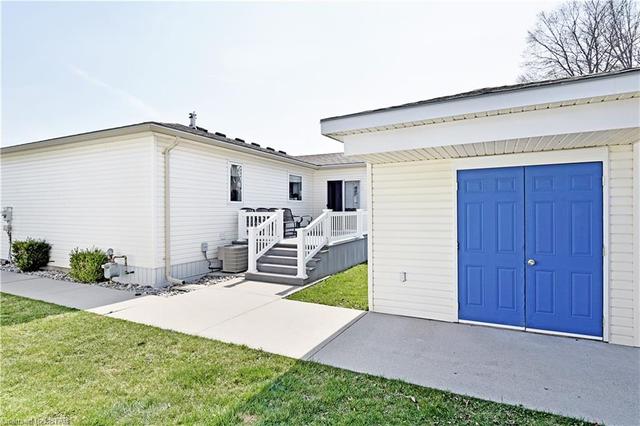 17 - 5700 Blackwell Side Road, House detached with 2 bedrooms, 2 bathrooms and null parking in Sarnia ON | Image 25