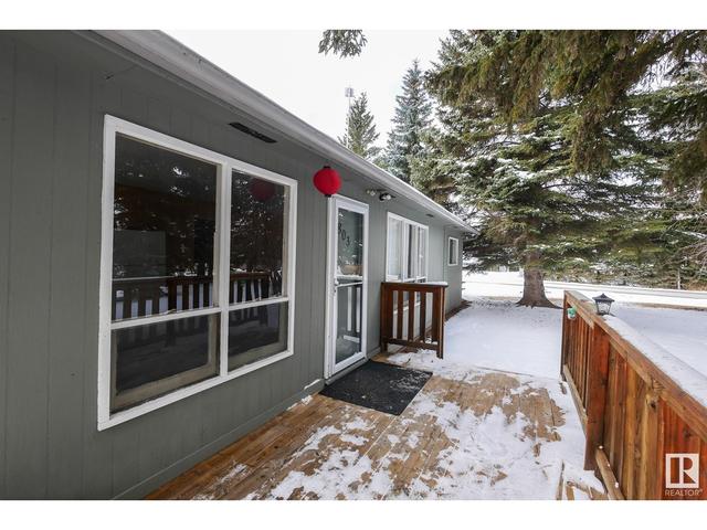 803 8 St, House detached with 3 bedrooms, 1 bathrooms and null parking in Norris Beach AB | Image 12