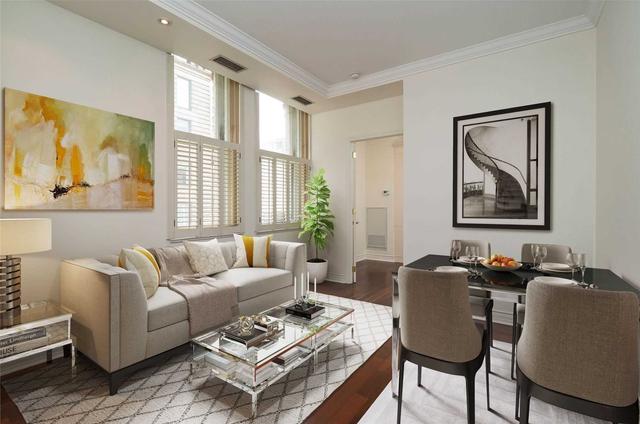 914 - 1 King St W, Condo with 1 bedrooms, 1 bathrooms and 0 parking in Toronto ON | Image 2