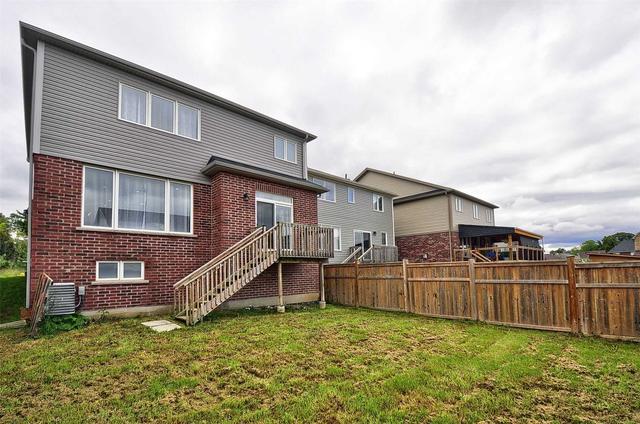 220 English Lane, House detached with 3 bedrooms, 3 bathrooms and 4 parking in Brantford ON | Image 28