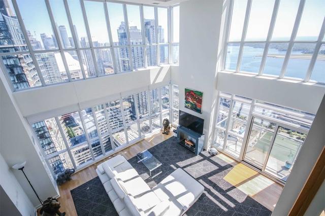 ph6 - 15 Iceboat Terr, Condo with 3 bedrooms, 4 bathrooms and 3 parking in Toronto ON | Image 7