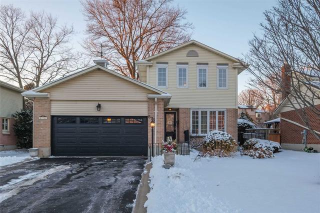 676 Braeside Cres, House detached with 3 bedrooms, 4 bathrooms and 6 parking in Kingston ON | Card Image