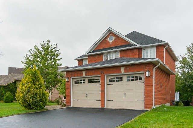 54 Woodhaven Cres, House detached with 4 bedrooms, 4 bathrooms and 4 parking in Richmond Hill ON | Image 1