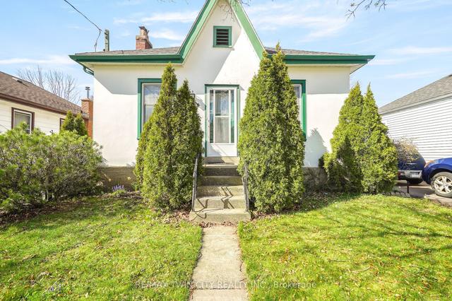 326 Nelson St, House detached with 2 bedrooms, 1 bathrooms and 4 parking in Brantford ON | Image 12