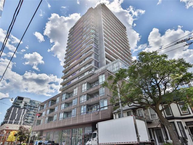 1008 - 120 Parliament St, Condo with 3 bedrooms, 2 bathrooms and 1 parking in Toronto ON | Image 1