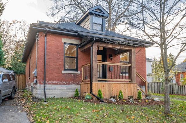 122 Stuart St, House detached with 3 bedrooms, 2 bathrooms and 3 parking in Guelph ON | Image 23