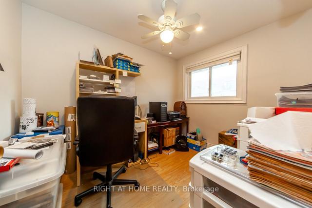 25 Alan Ave, House semidetached with 3 bedrooms, 2 bathrooms and 3 parking in Toronto ON | Image 6