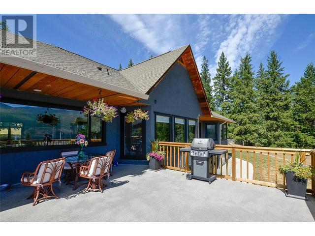7 - 6500 15 Avenue Sw, House detached with 6 bedrooms, 4 bathrooms and 12 parking in Salmon Arm BC | Image 43