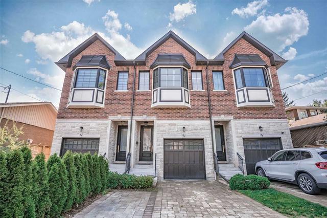 86 Hunt Ave, House attached with 3 bedrooms, 3 bathrooms and 4 parking in Richmond Hill ON | Image 1