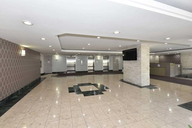 402 - 41 Markbrook Lane, Condo with 2 bedrooms, 2 bathrooms and 1 parking in Toronto ON | Image 23