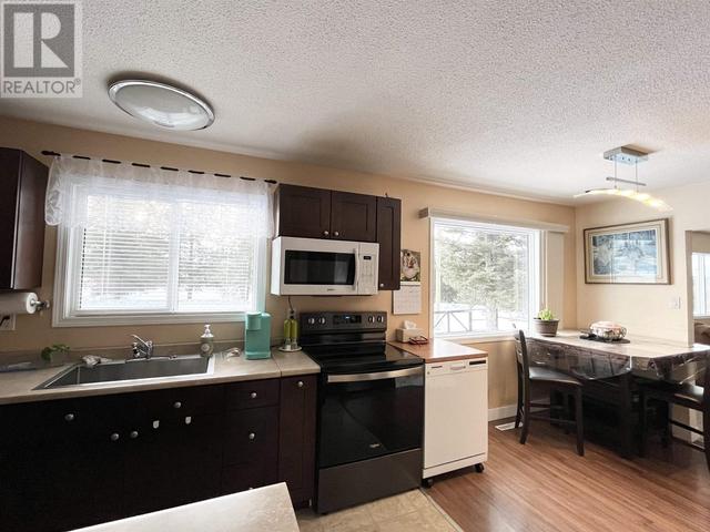 440 Panda Avenue, House detached with 3 bedrooms, 1 bathrooms and null parking in Fraser Fort George G BC | Image 6