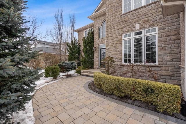 8018 Cathedral Dr, House detached with 4 bedrooms, 4 bathrooms and 11 parking in Niagara Falls ON | Image 37