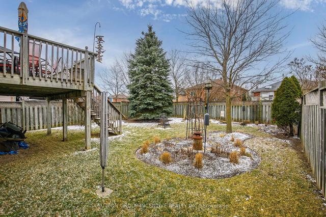 27 White Elm Rd, House detached with 2 bedrooms, 2 bathrooms and 2 parking in Barrie ON | Image 18