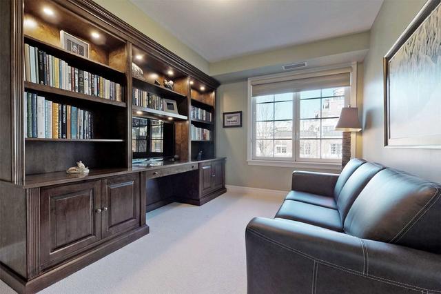 th18 - 20 Burkebrook Pl, Townhouse with 3 bedrooms, 3 bathrooms and 2 parking in Toronto ON | Image 11