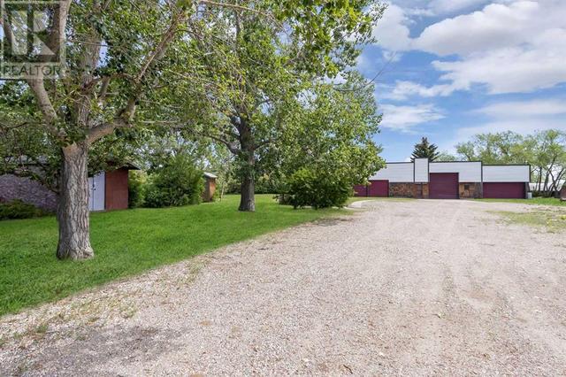 243039 Range Road 260, House detached with 6 bedrooms, 3 bathrooms and null parking in Wheatland County AB | Image 44