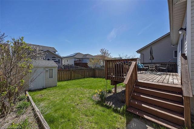 975 Bluffwood Avenue, House detached with 4 bedrooms, 2 bathrooms and 3 parking in Kingston ON | Image 38