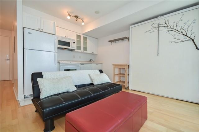 529 - 600 Fleet St, Condo with 0 bedrooms, 1 bathrooms and null parking in Toronto ON | Image 4