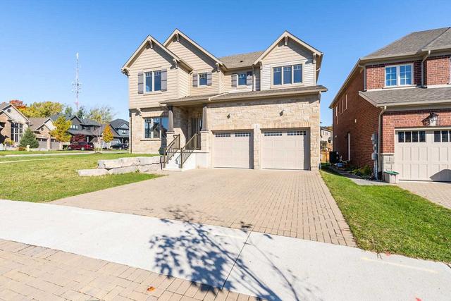 1 Joyce Cres, House detached with 4 bedrooms, 3 bathrooms and 4 parking in Pelham ON | Image 1