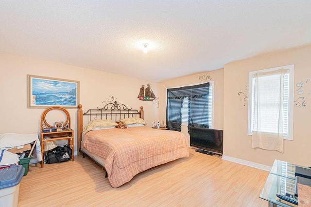18 Sewells Lane, House semidetached with 3 bedrooms, 3 bathrooms and 2 parking in Brampton ON | Image 10