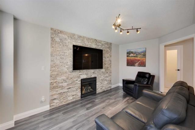 19 Sherwood Crt, House detached with 3 bedrooms, 3 bathrooms and 6 parking in Barrie ON | Image 13